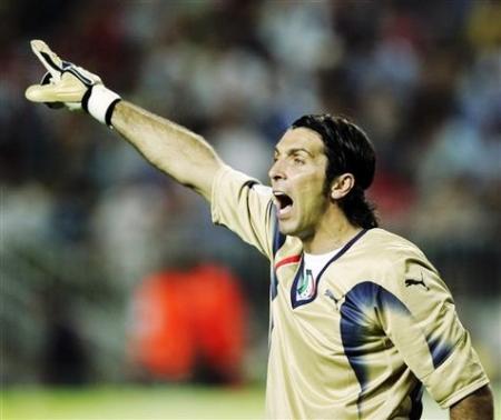 h�������y